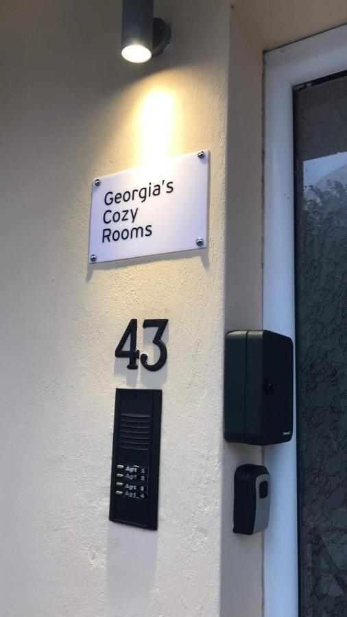 Georgia'S Cozy Rooms #3 Кавала Екстериор снимка